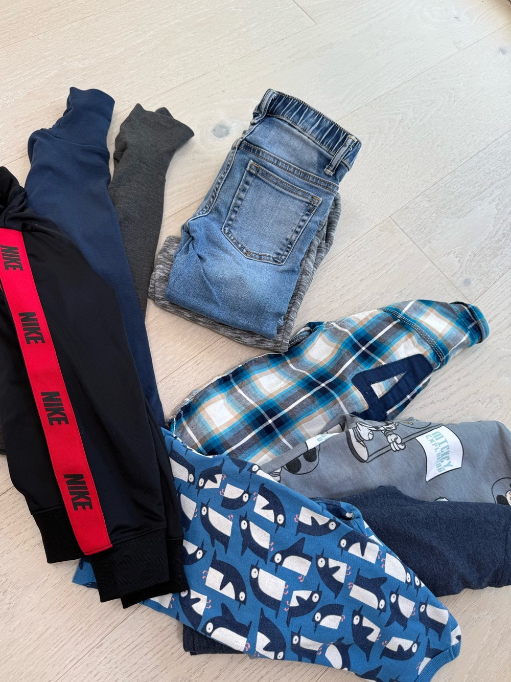 Kids’ Clothing Bundle – Size 4T